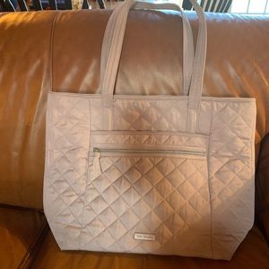 Vera Bradley “Vera Tote” in Dover Mauve Performance Twill